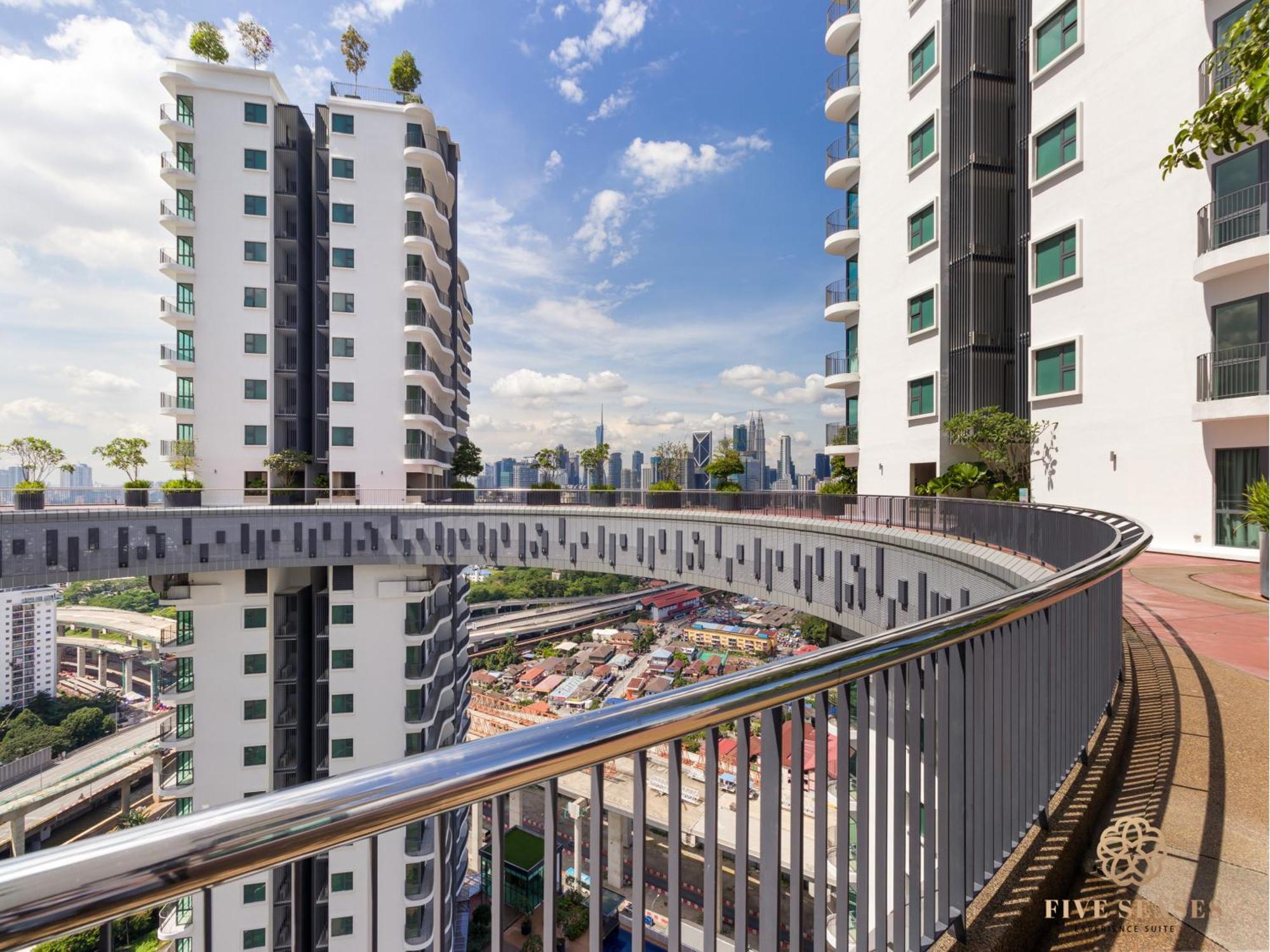 Apartment Datum Jelatek Residence, Klcc